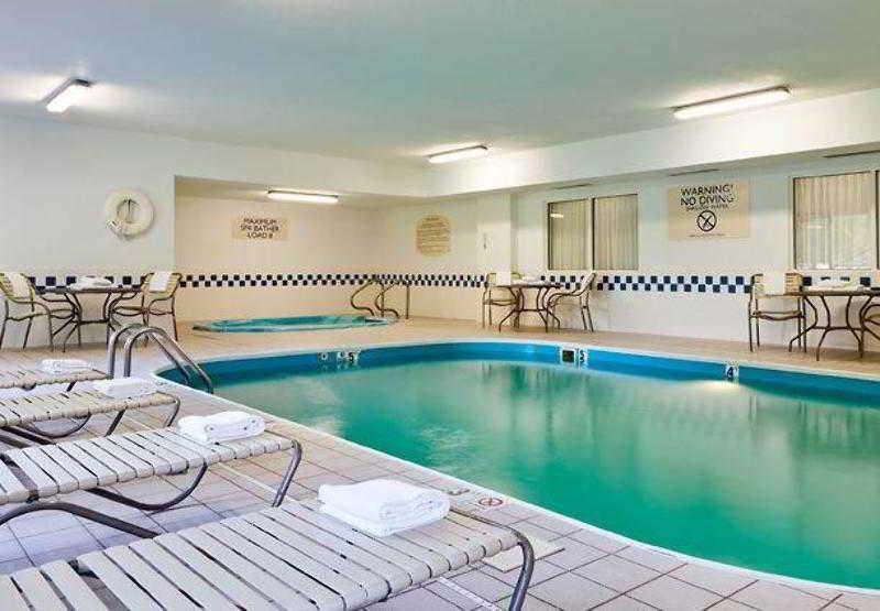 Fairfield Inn & Suites Valparaiso Konforlar fotoğraf