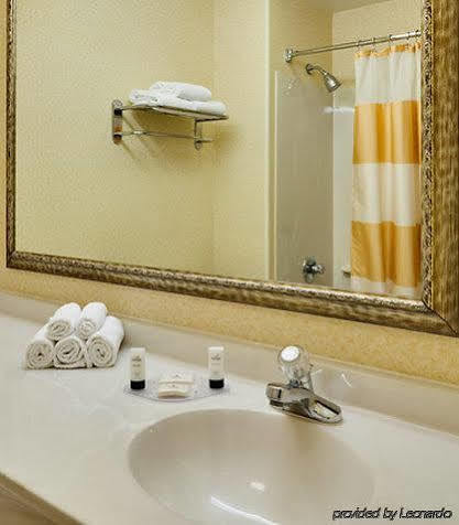 Fairfield Inn & Suites Valparaiso Dış mekan fotoğraf